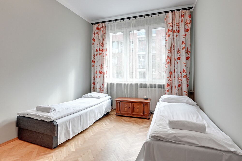 Apartinfo Old Town Apartments 13/50