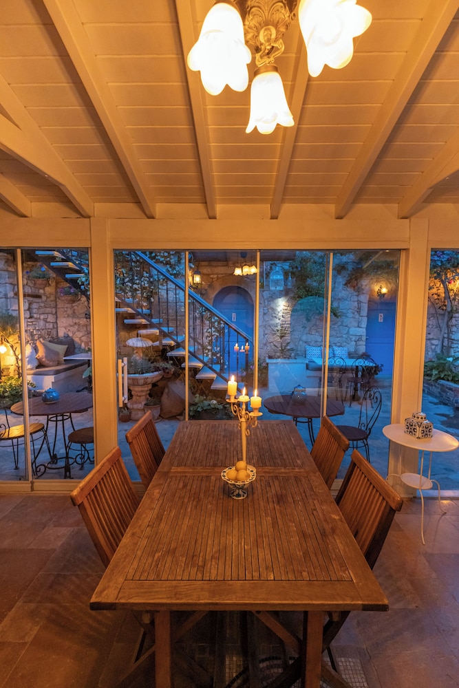Alacati Eski Ev Hotel 26/38