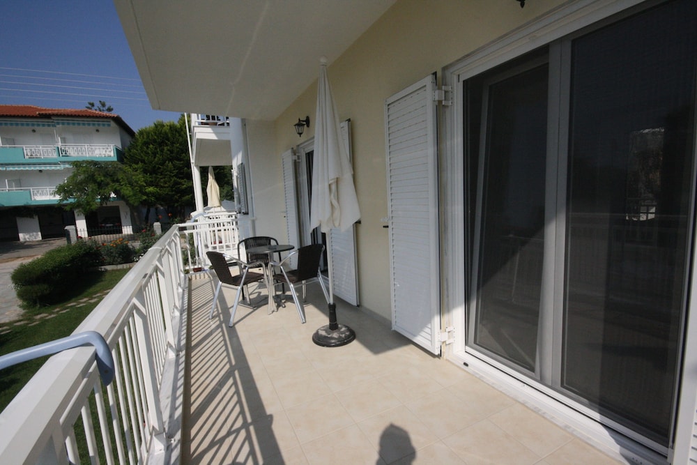 Pavloudis Apartments 43/50