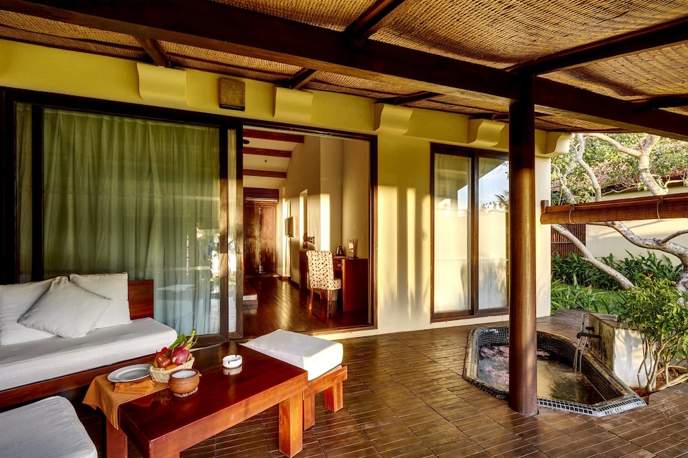 Chen Sea Resort And Spa Phu Quoc 50/50