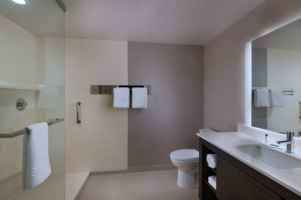 Residence Inn by Marriott New Brunswick Tower Center Blvd 30/32