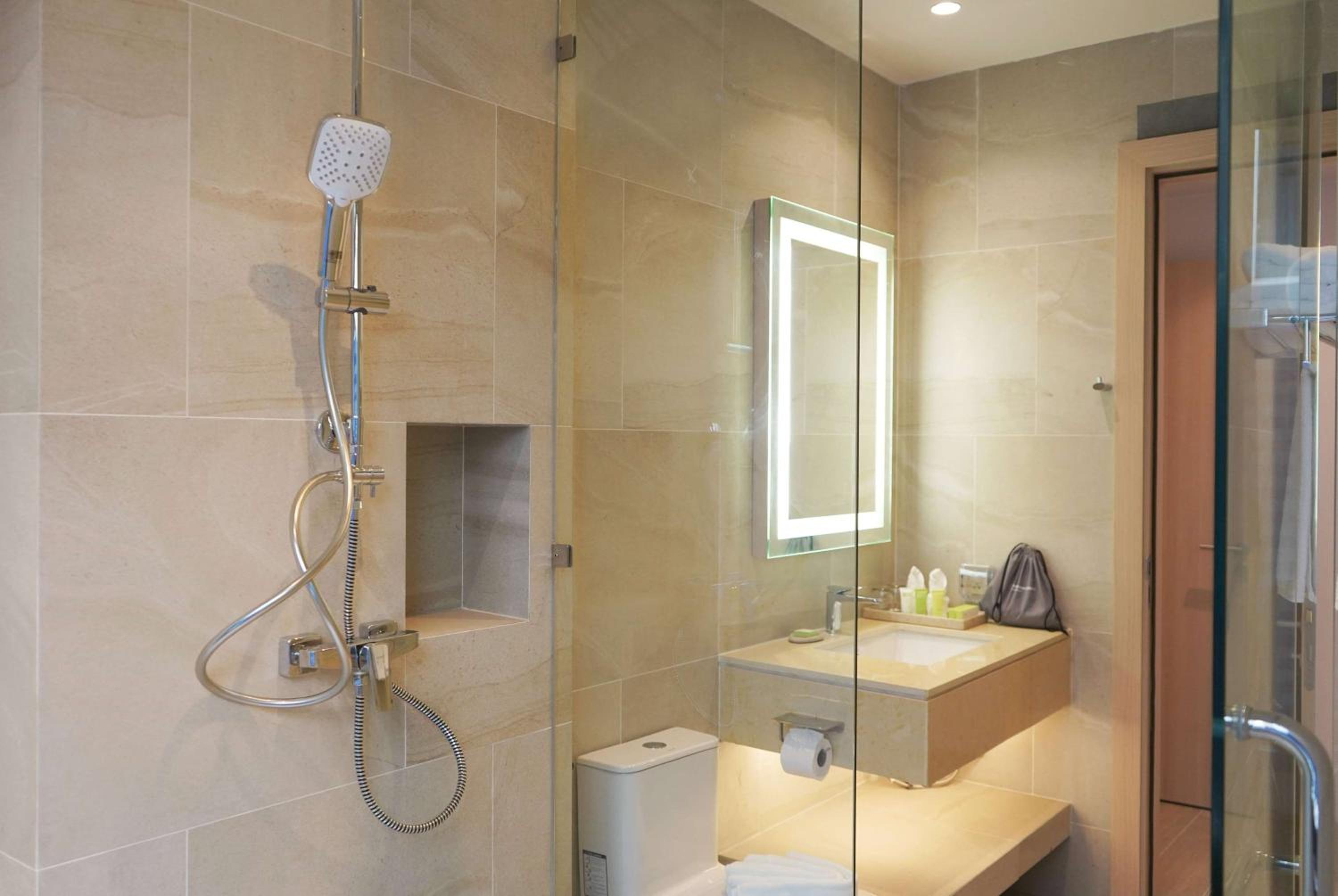 2 Bedrooms, Plus, Family, Suite، Wyndham Garden Naithon Phuket 7/12