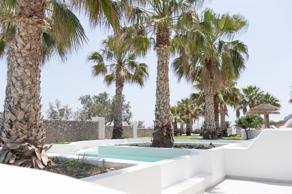 Casa Vitae Suites 54/60
