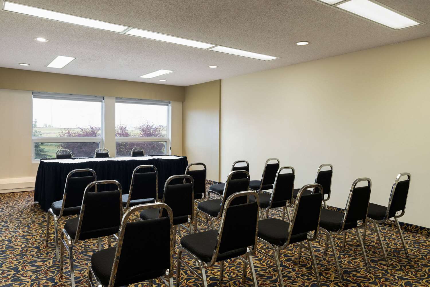 Super 8 by Wyndham Sherwood Park/Edmonton Area 40/46