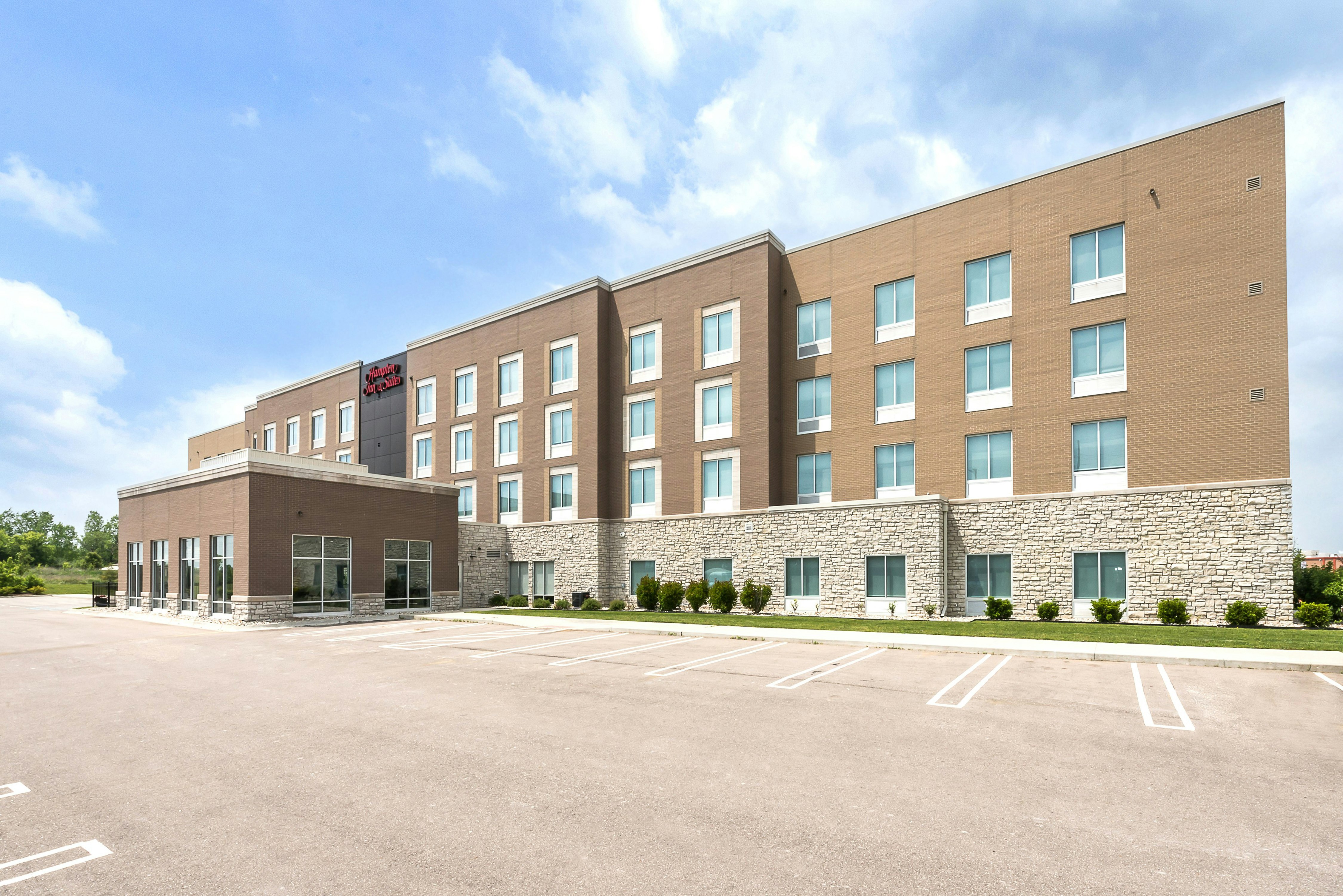 Hampton Inn and Suites Howell 37/41