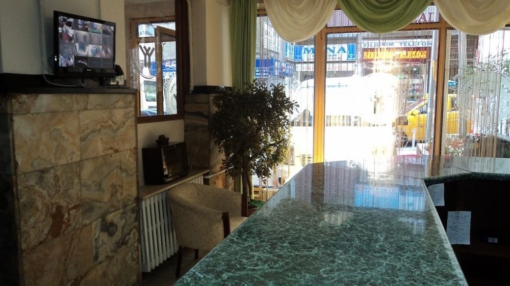 Yavuz Hotel 14/32
