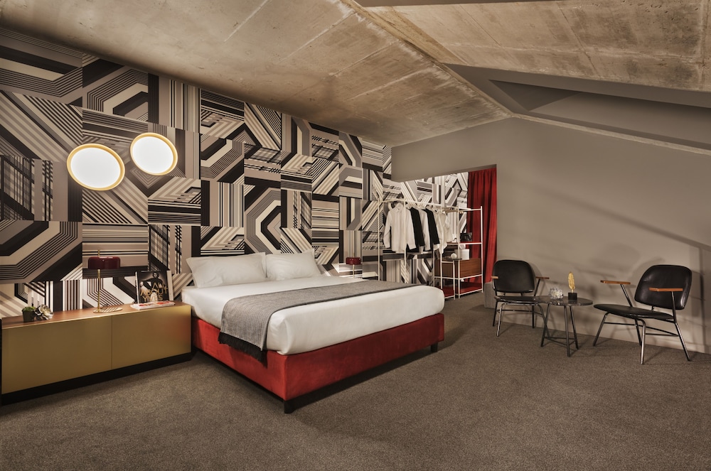 Stories Boutique Hotel 40/72