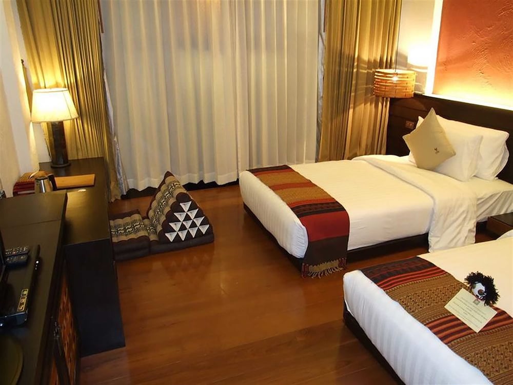 De Lanna Hotel 16/70