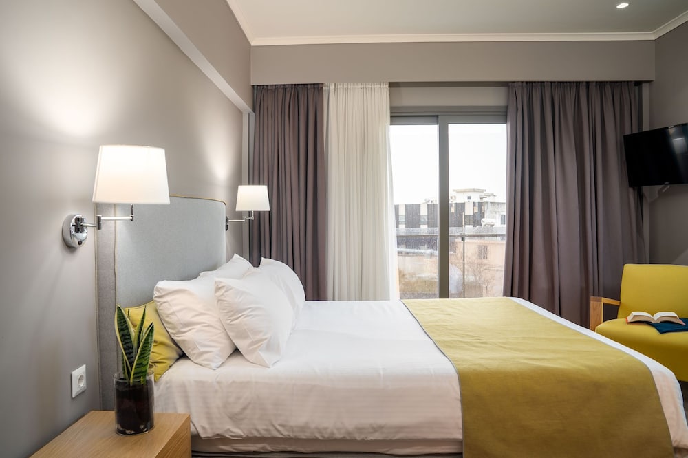 Chroma Fashion Rooms & Apartments 23/48