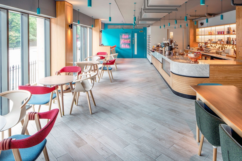 YOTEL Edinburgh, Select by Hilton 61/72