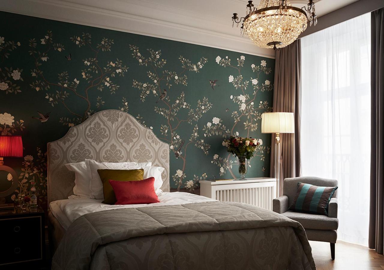 Room, Single, Single Bed