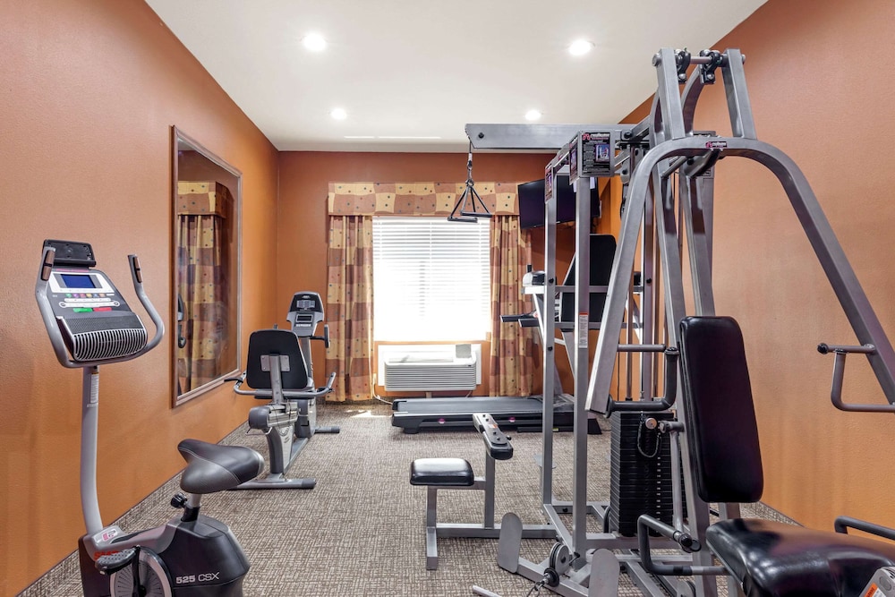 Comfort Inn Near UNT 17/31