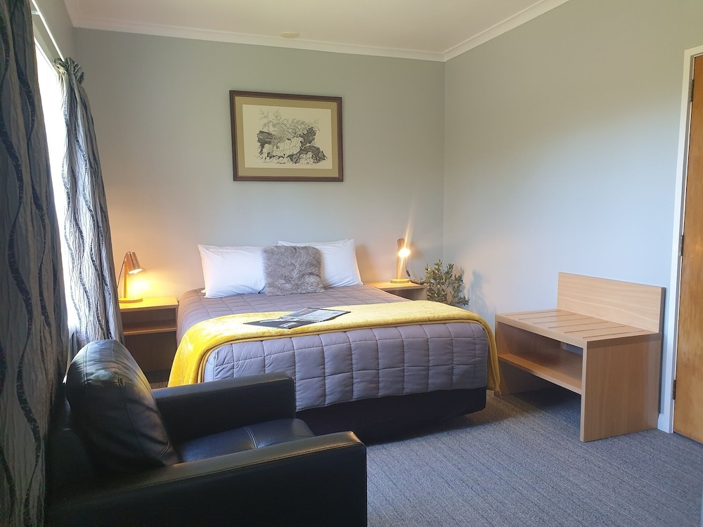 Plateau Lodge 16/48