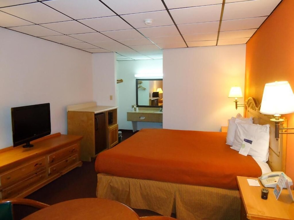 Motel6 Clarksville, TN 8/57