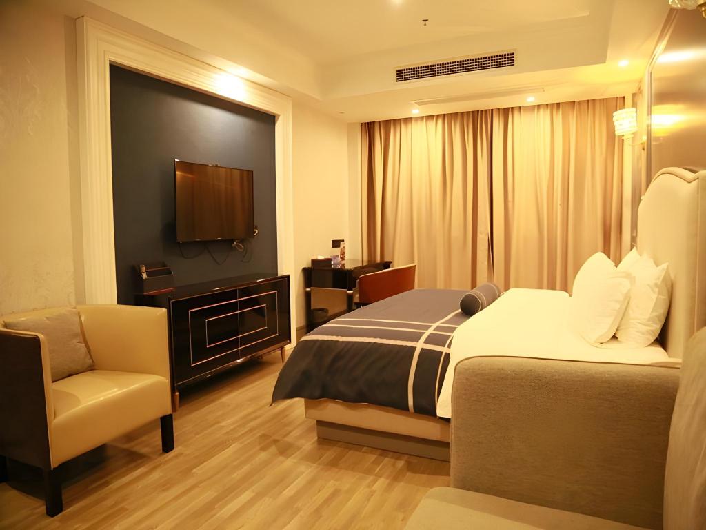 Lano Hotel (Guiding Yongchao Pedestrian Street) 8/54