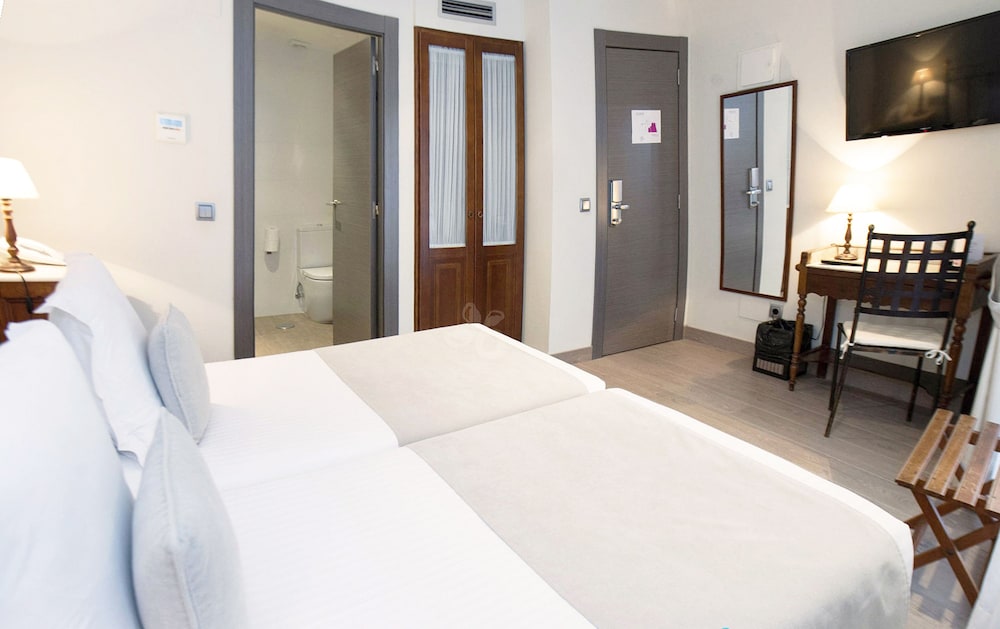 Le Petit Boutique Hotel - Adults Only 7/50