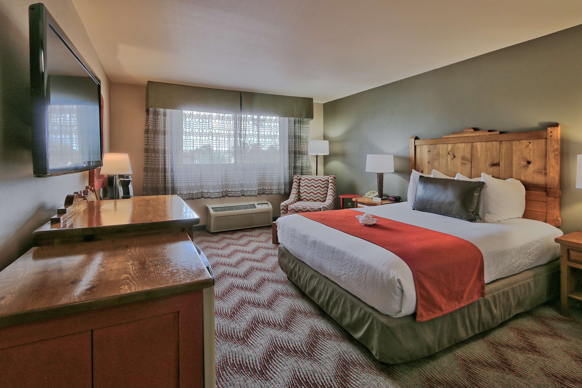 غرفة قياسية بسرير كوين، Best Western Plus Rio Grande Inn 7/10