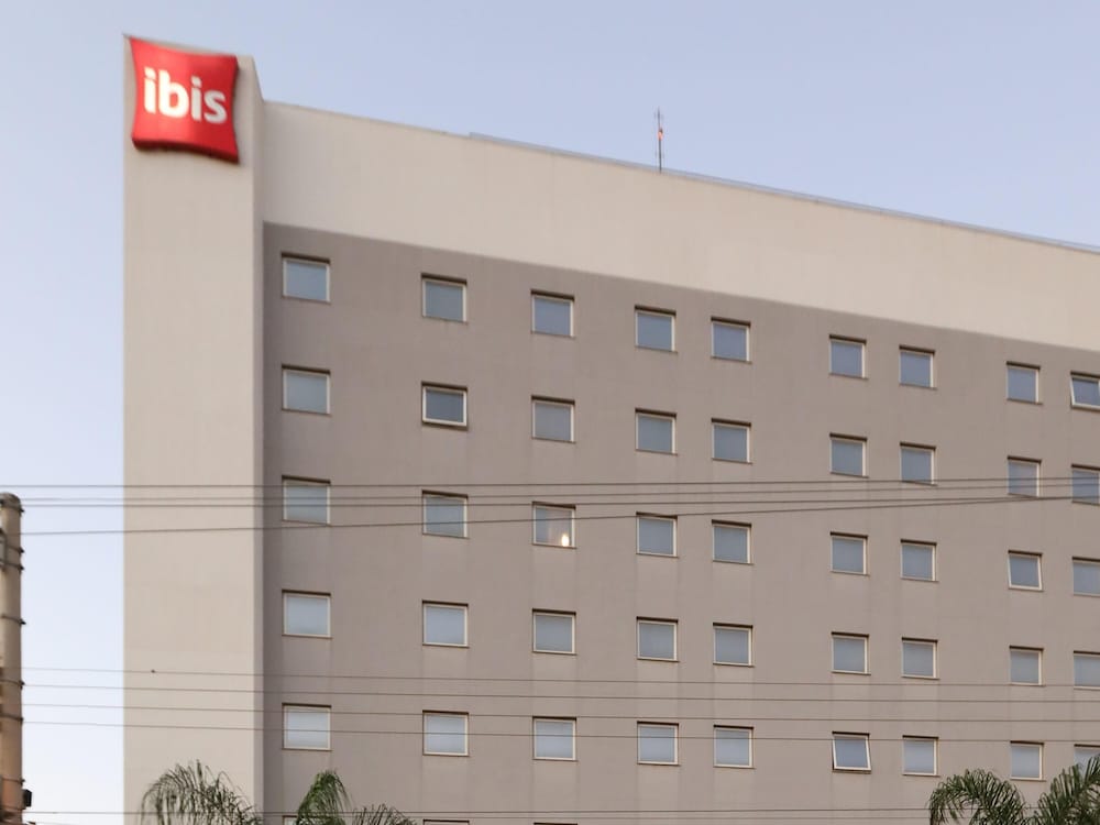 Ibis Montes Claros Shopping 1/50