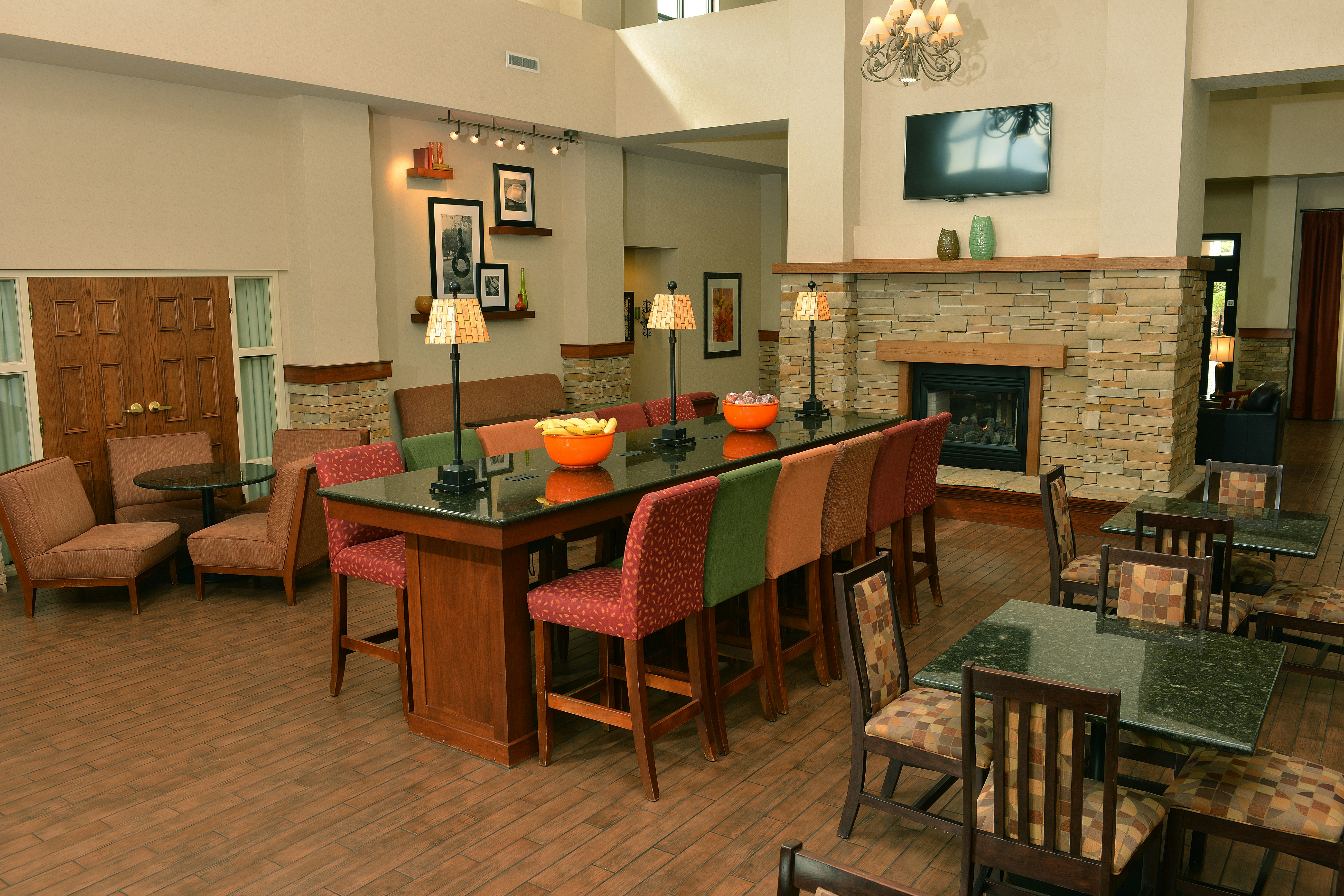 Hampton Inn and Suites Springfield 17/26