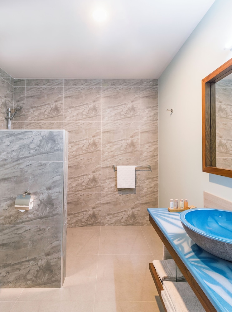 Moana Sands Lagoon Resort - Adults Only 33/70