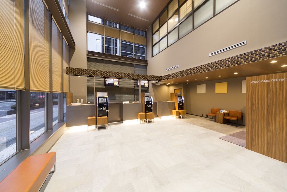 Dormy Inn Toyama Natural Hot Spring 13/25