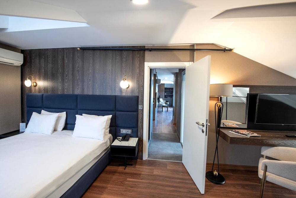 Suite, Terrace