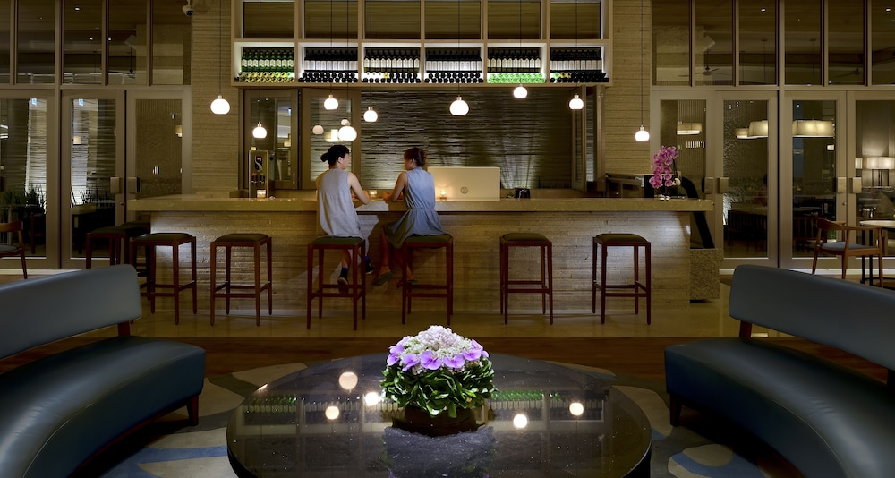 Century Hotel 48/75