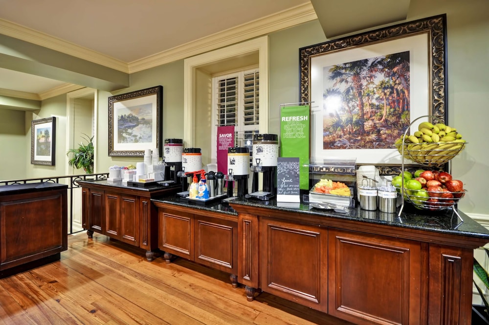 Hampton Inn Charleston Historic District 53/61