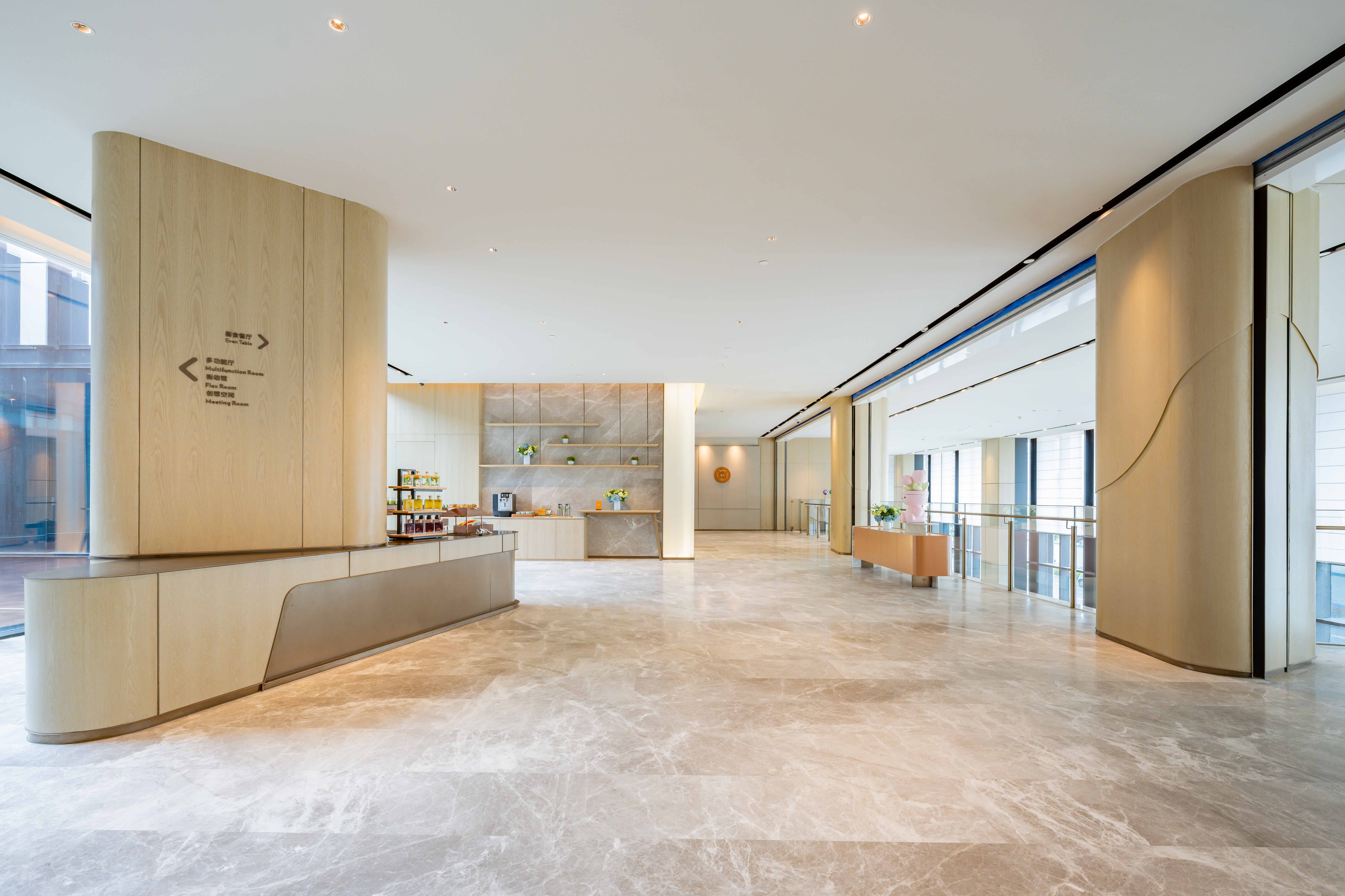 EVEN Hotel Shanghai Expo by IHG 10/36