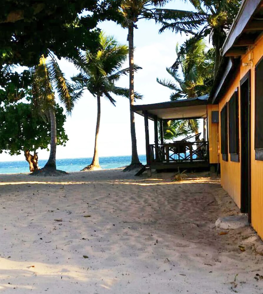 Ratu Kini Backpackers & Dive Resort 47/67