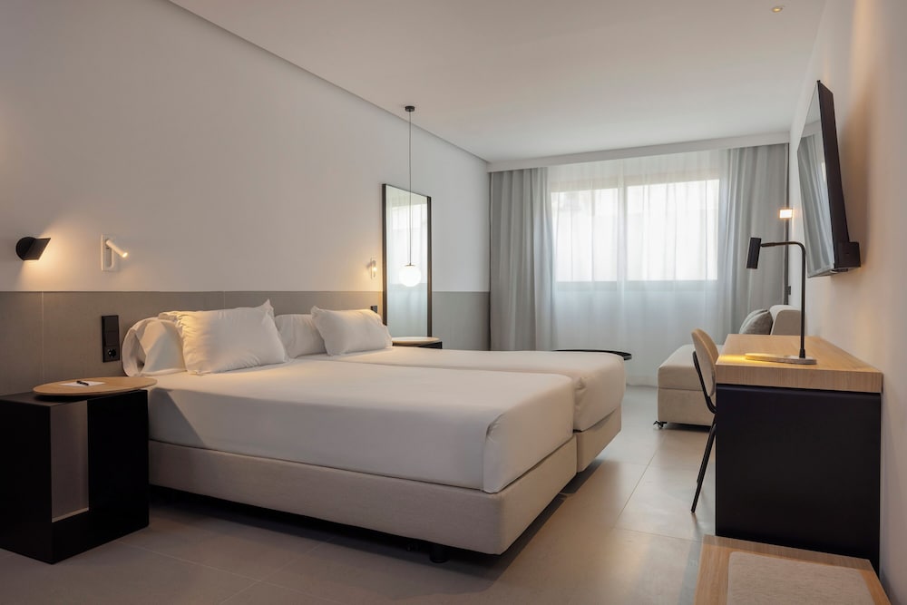 COMFORT, DOUBLE BED