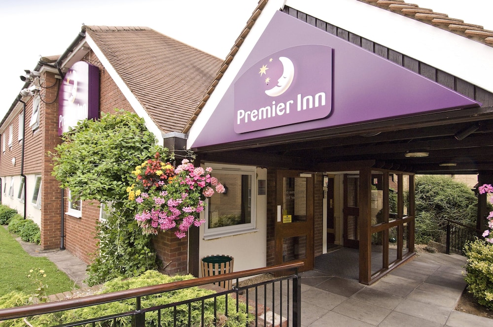 Premier Inn Tring 9/70