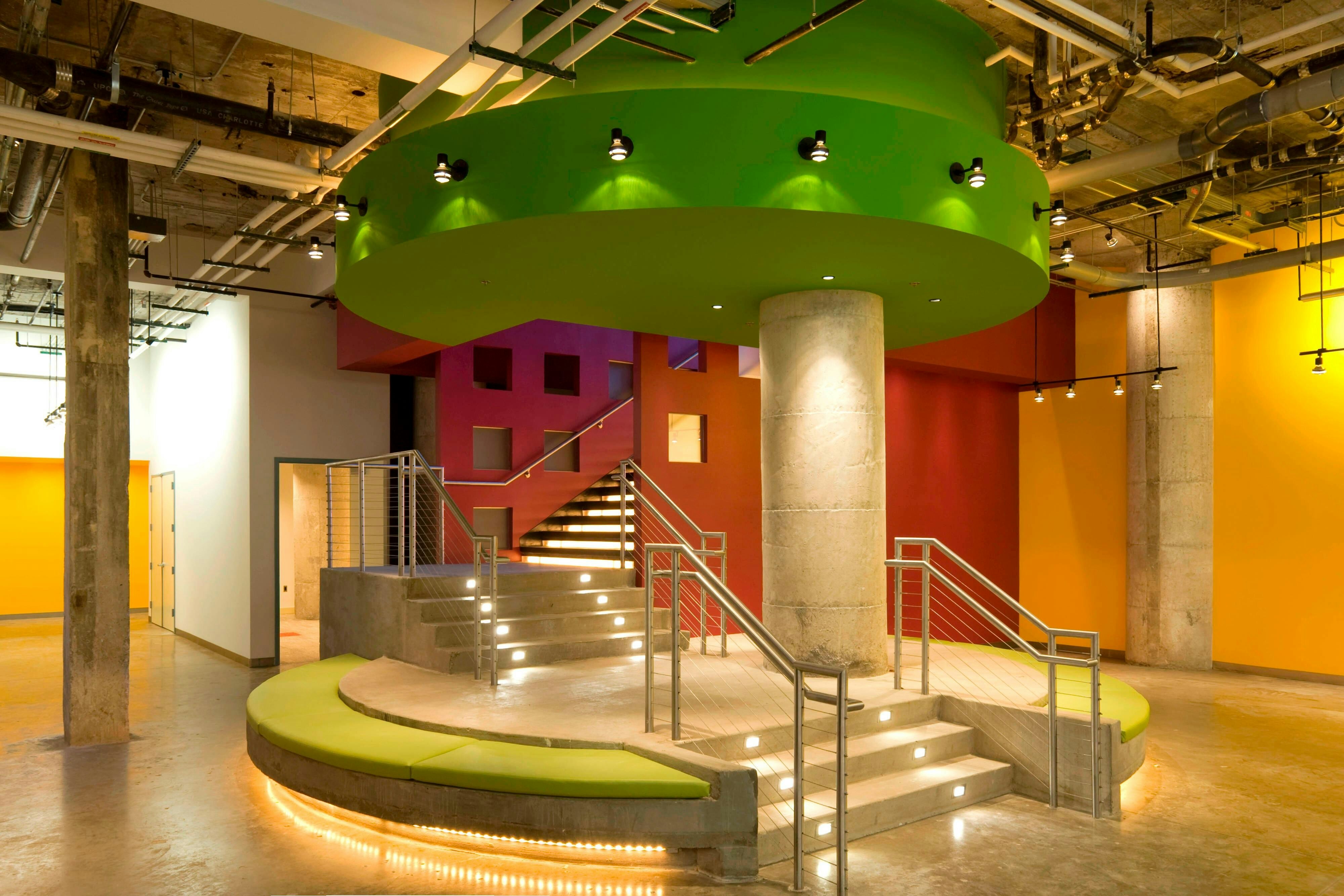 Aloft Dallas Downtown 48/49