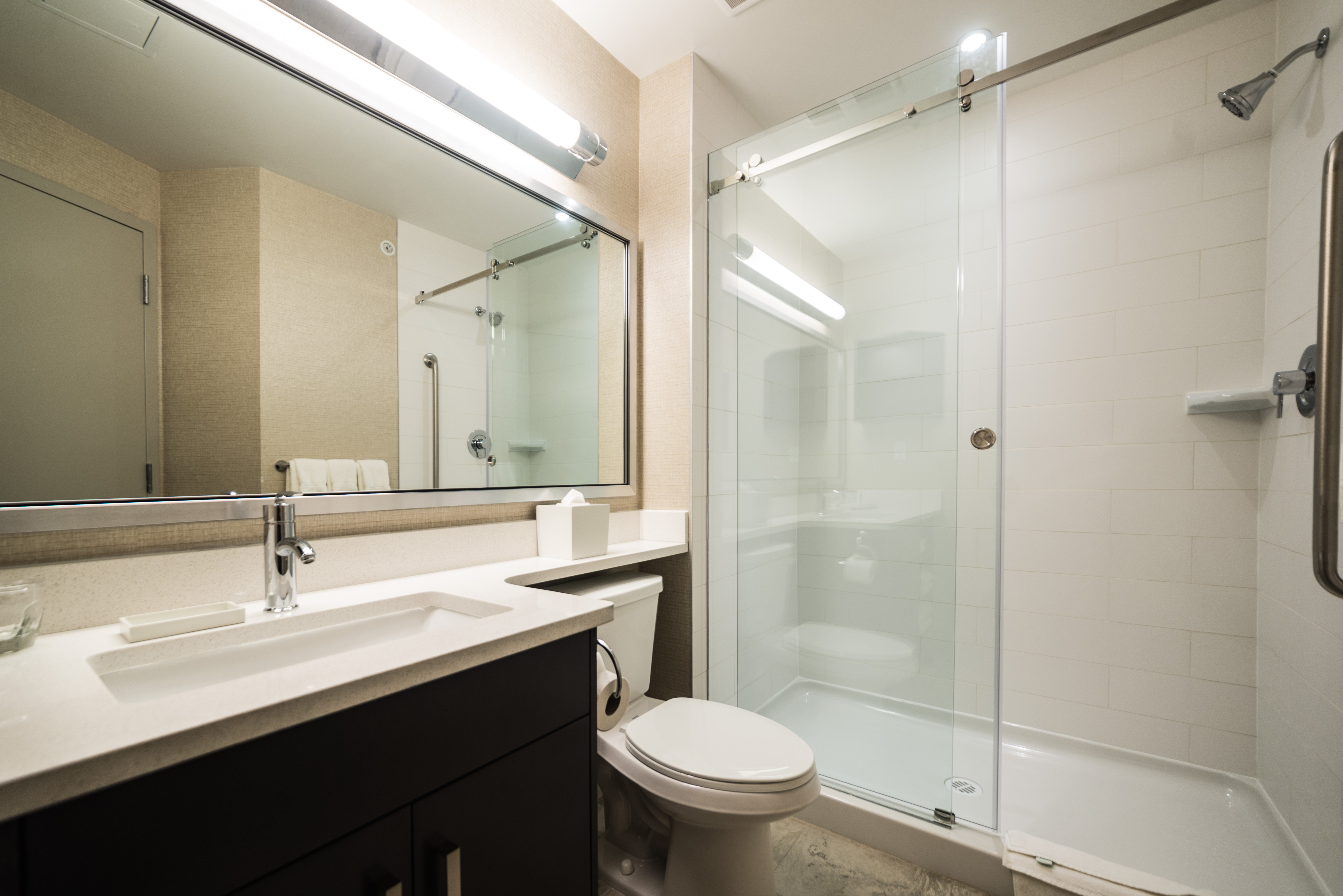 Candlewood Suites Edmonton West 74/76