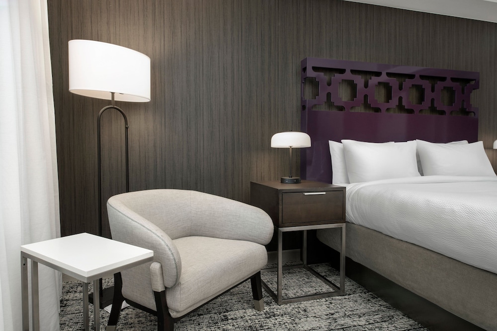 Courtyard By Marriott San Diego Downtown 12/45