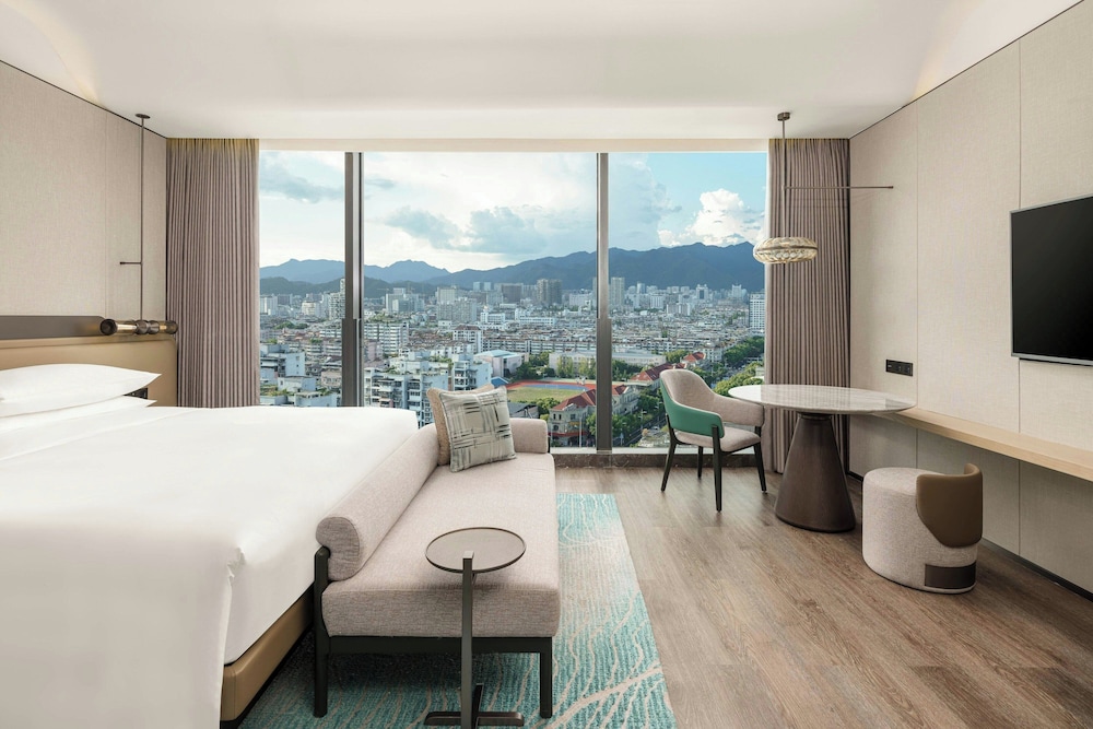 Lishui Marriott Hotel 12/50