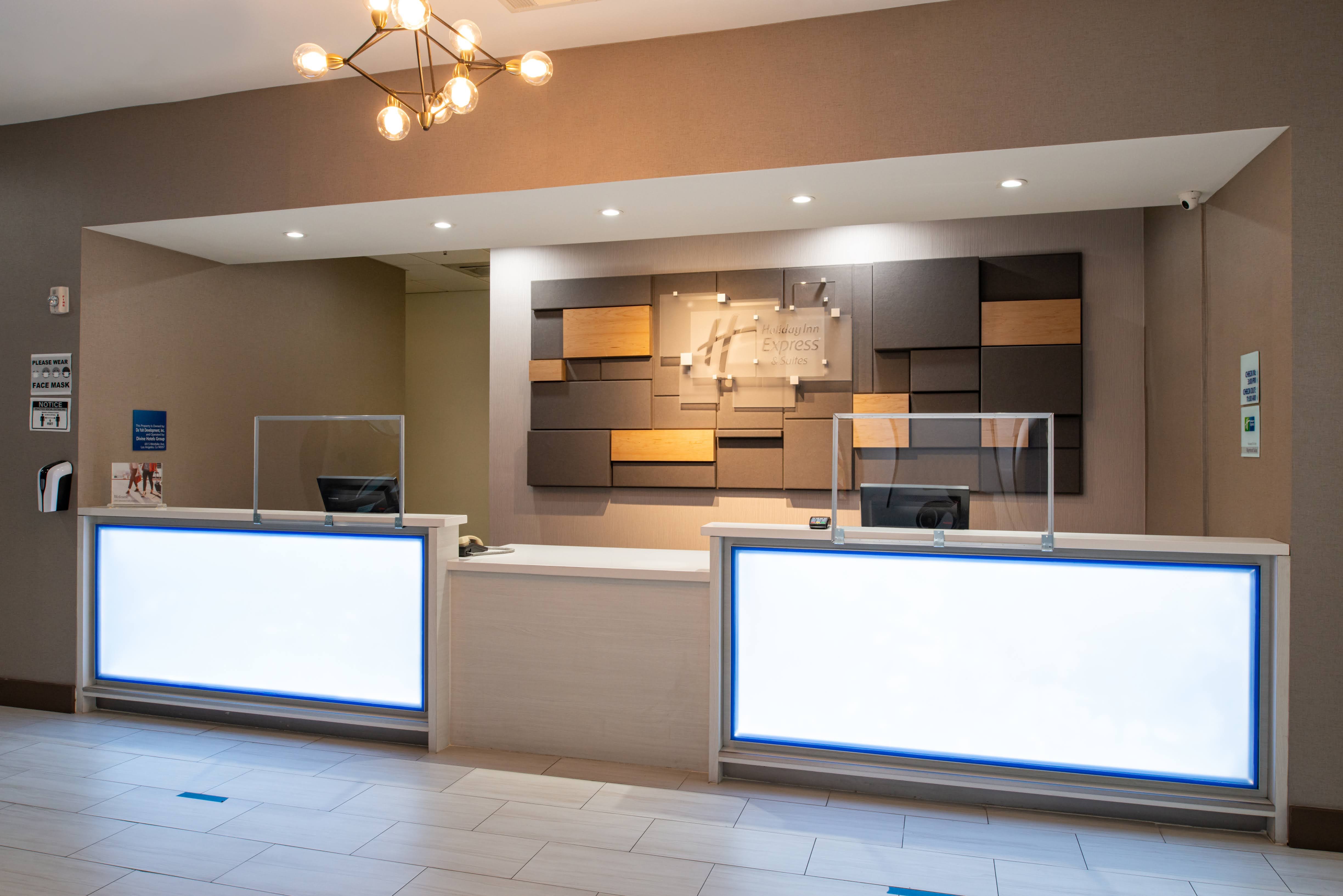 Holiday Inn Express Hotel And Suites Los Angeles Downtown West 6/55