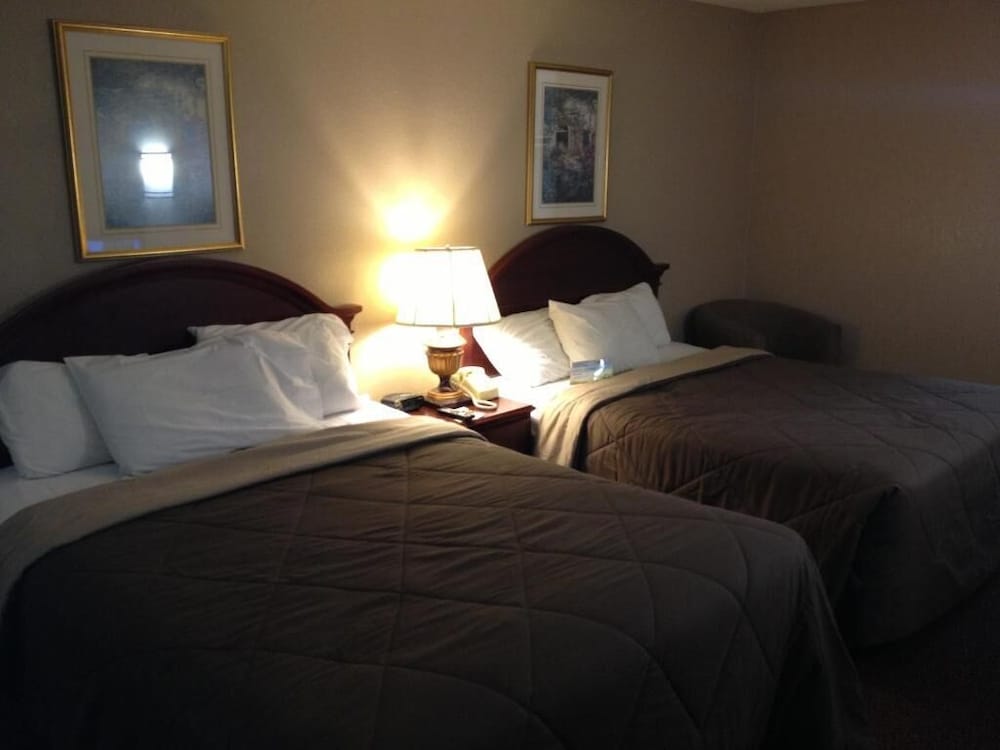 Days Inn by Wyndham Victorville, CA 11/51