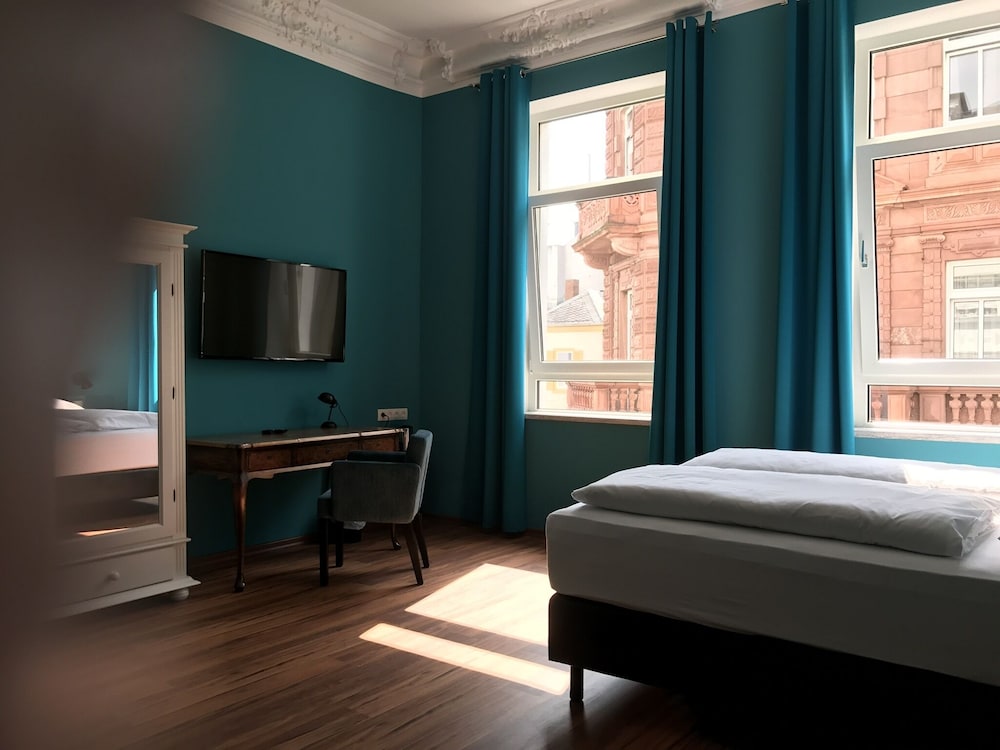 غرفة قياسية بسرير كوين، Hotel Mystique 5/10