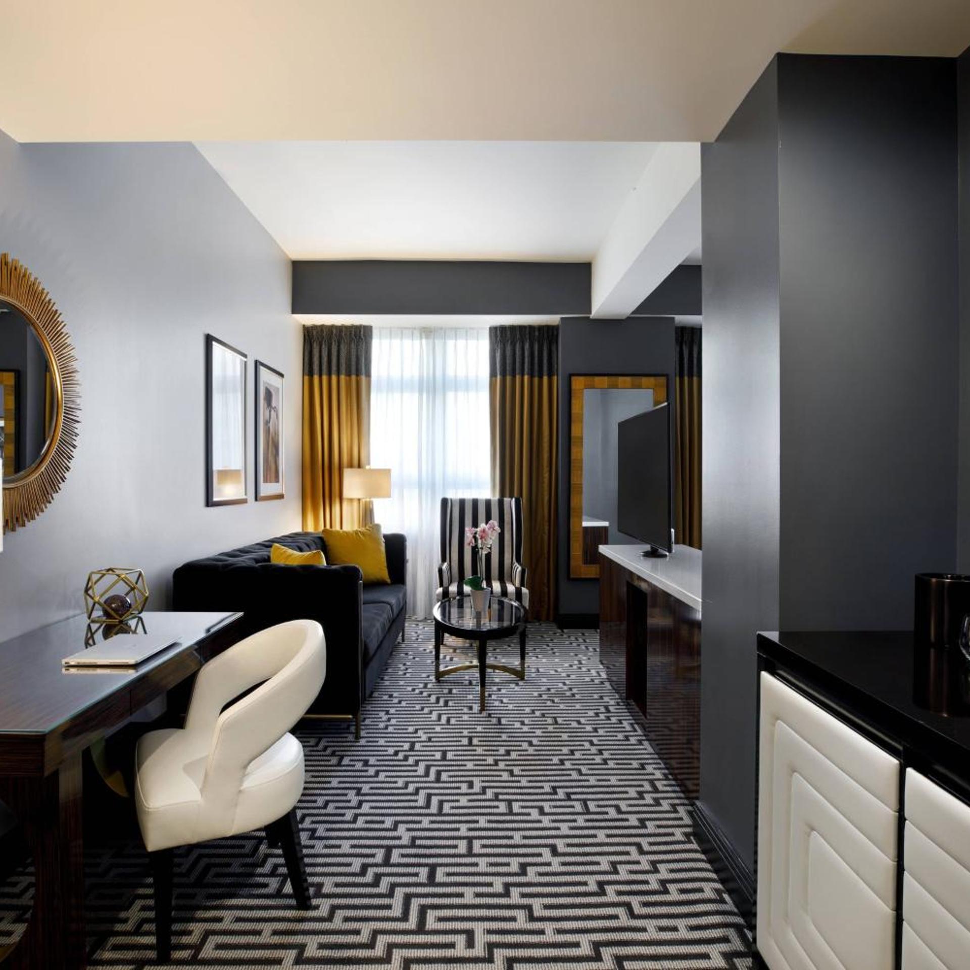 غرفة بسرير كوين بإطلالة على المدينة، Hotel Metro 5/8