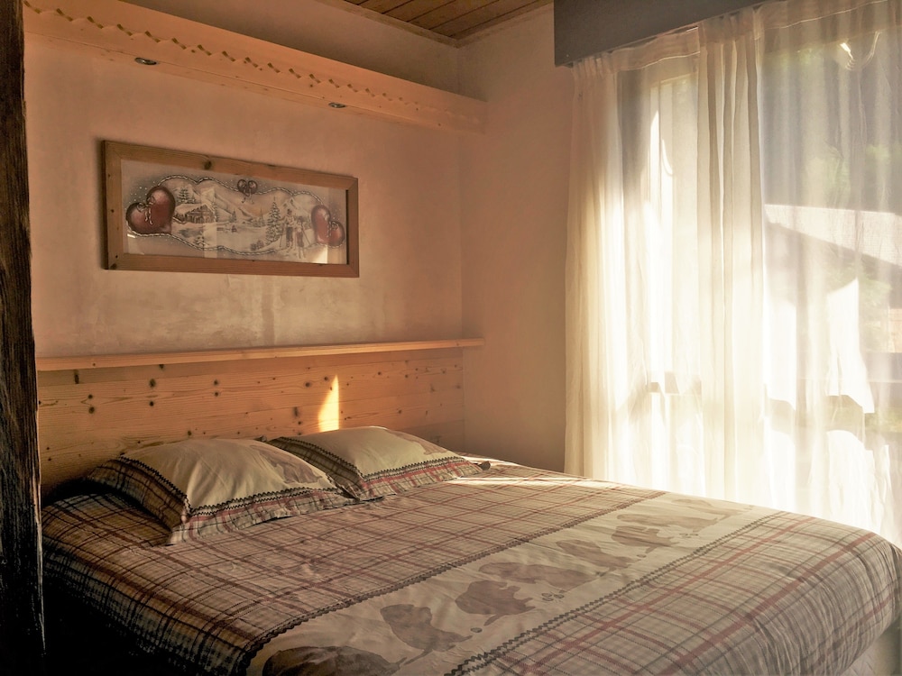 Hotel Le Soly Varnay 17/68