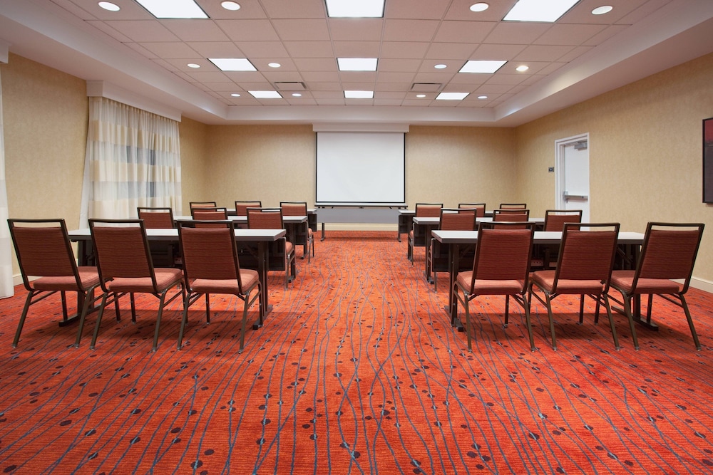 Residence Inn Grand Junction 32/34