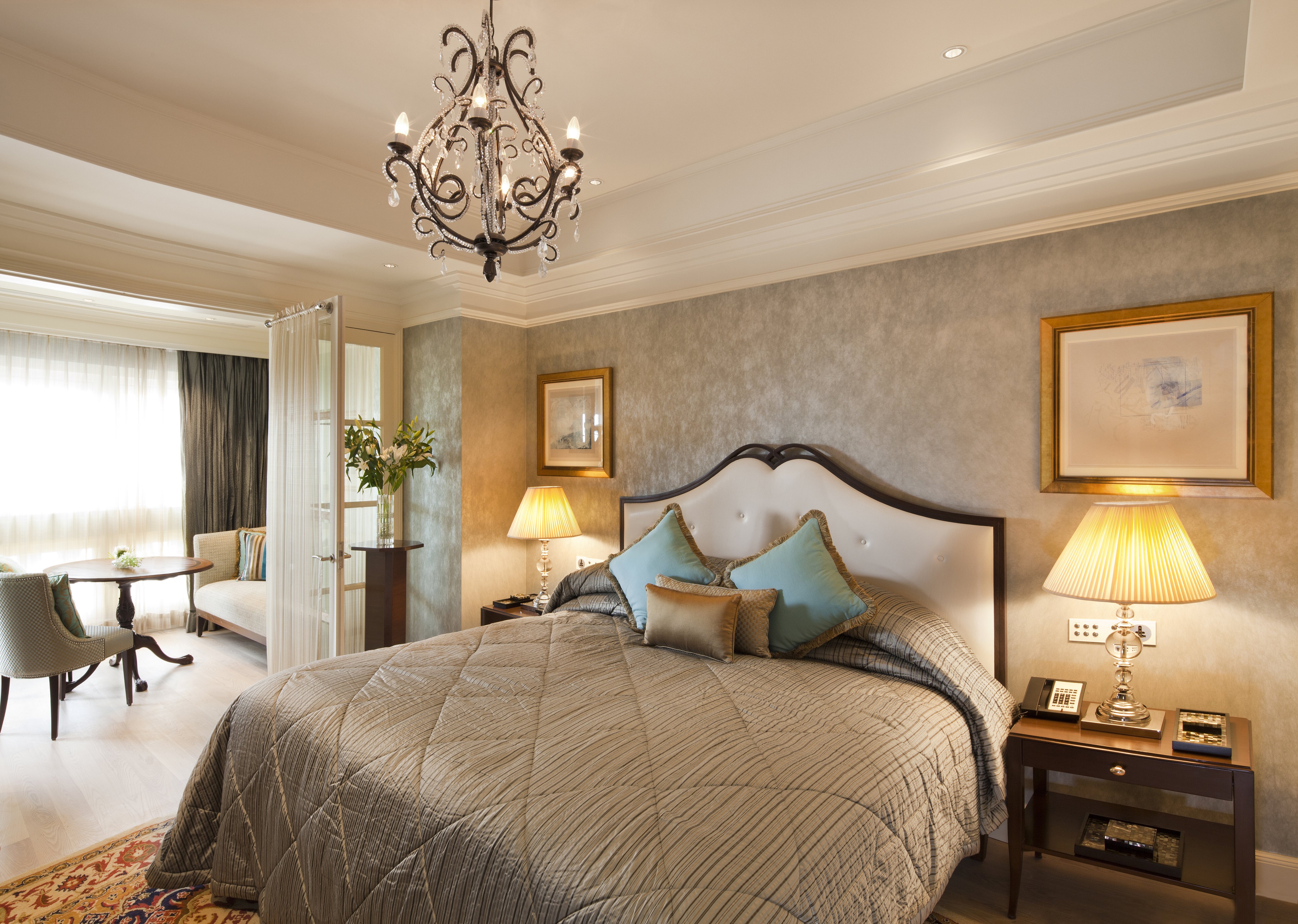 The Taj Mahal Palace Mumbai 24/78