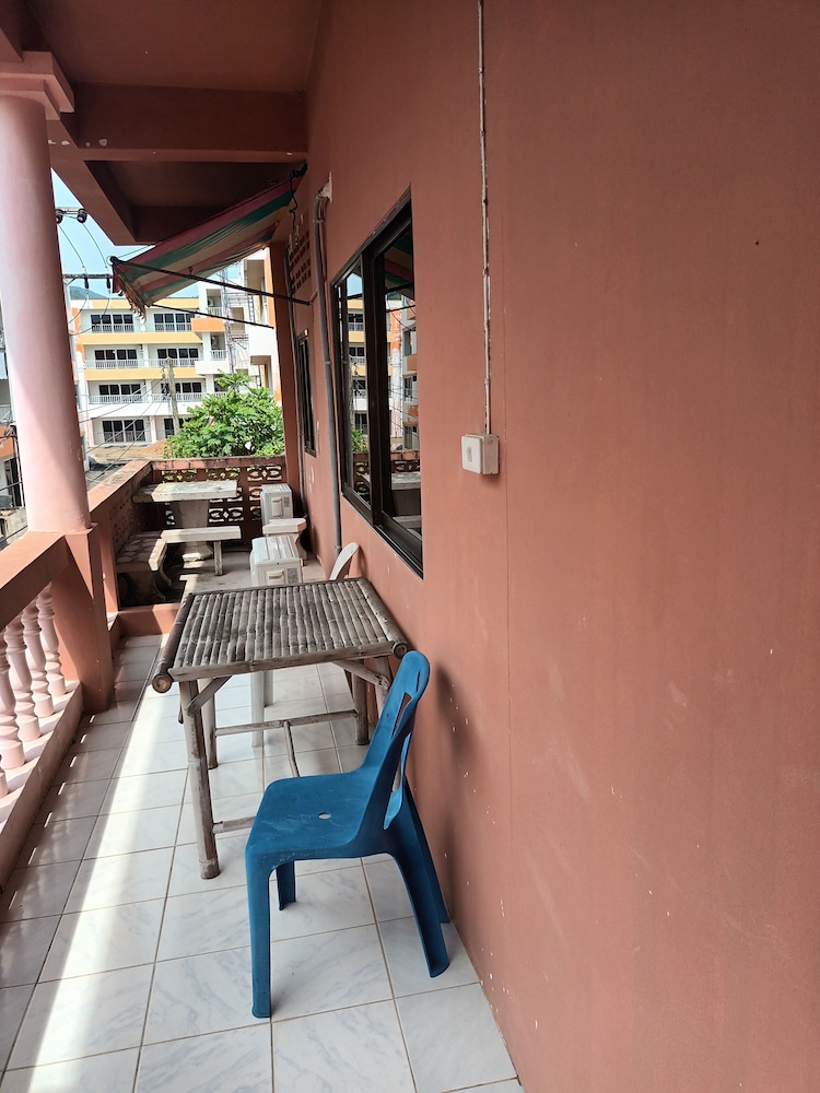 Baan Natcha 49/66