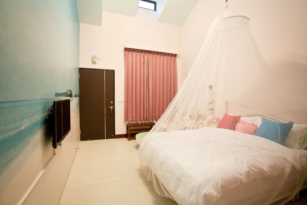 Li Wu Zuo Can B&amp;B 12/71