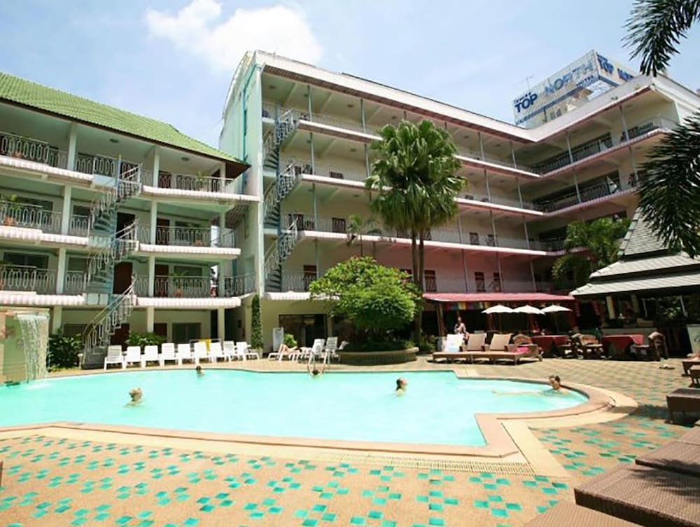 Top North Hotel Resort 46/49