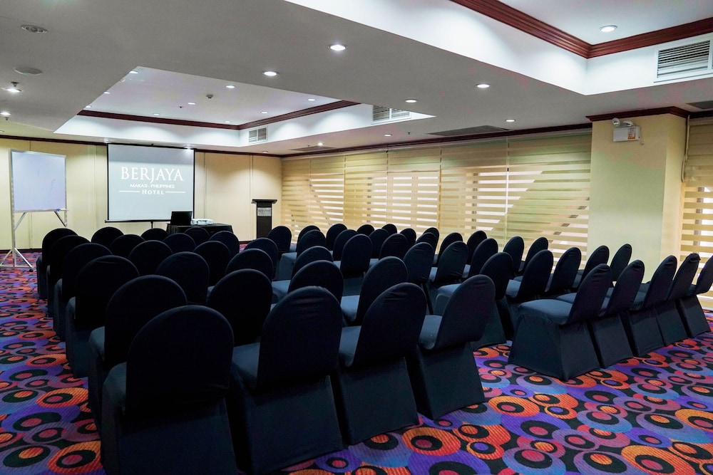 Berjaya Makati Hotel 68/72