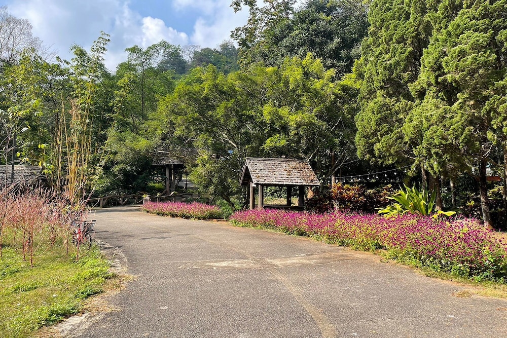 Phu Ing Fah Resort by ZUZU 43/52