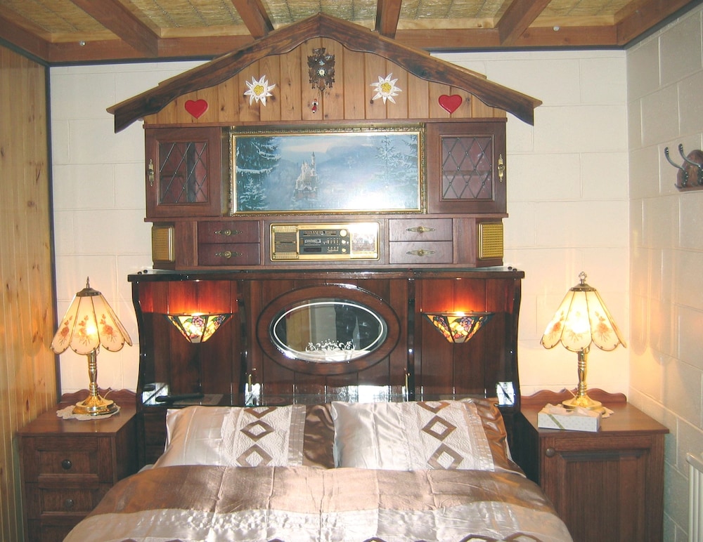 KARELIA ALPINE LODGE 19/56