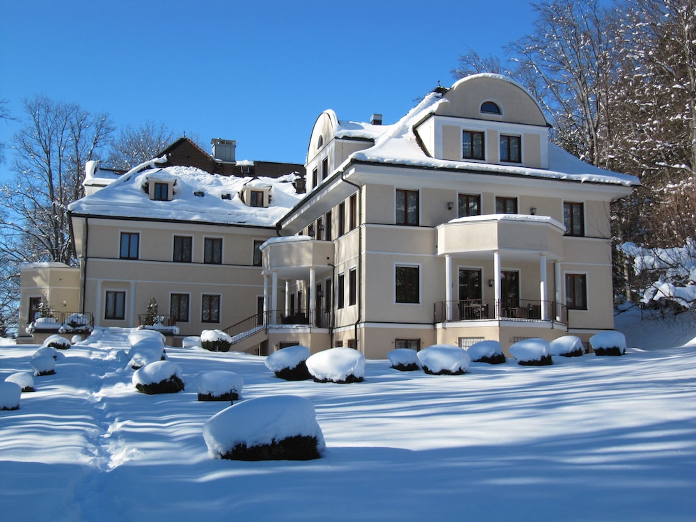 Villa Toscana 2/50